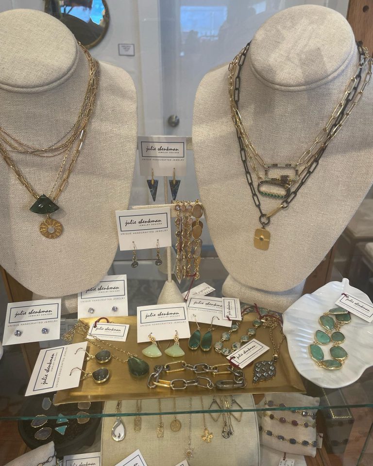 373313403 17903449535787704 8833336699775504434 n 768x960