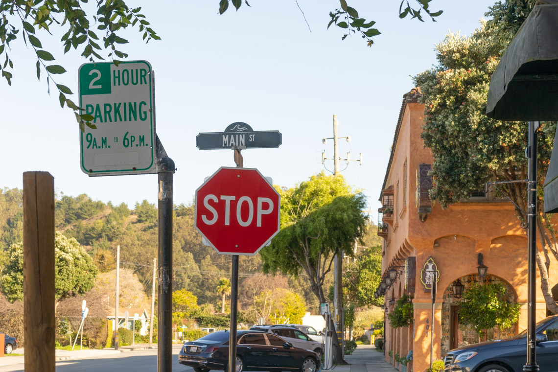 2 hour parking on Mill Street