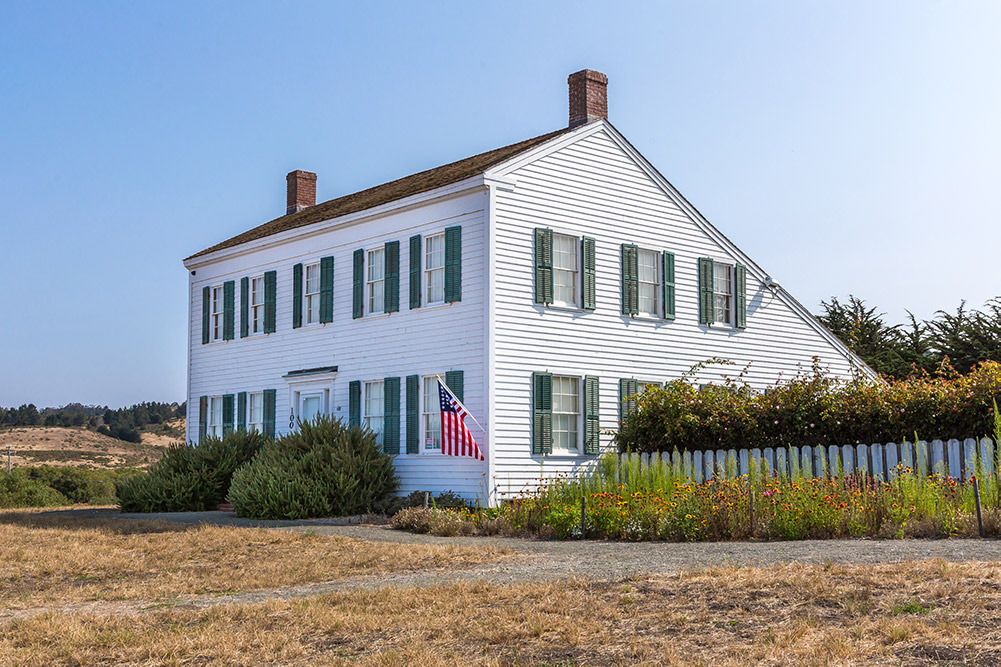 Exterior photo of the Johnston House