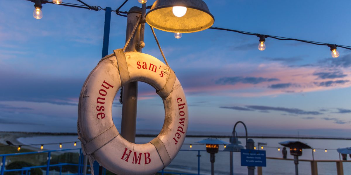 Evening20Patio20Sam27s20Chowder20House20Photo20Credit20Garrick20Ramirez-4