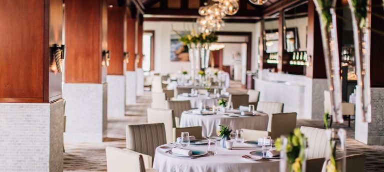 navio dining room interior 768x345